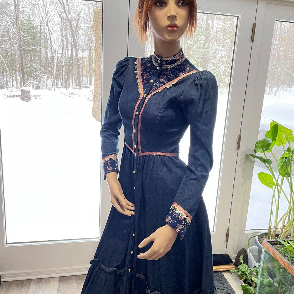 Gunne Sax By Jessica McClintock